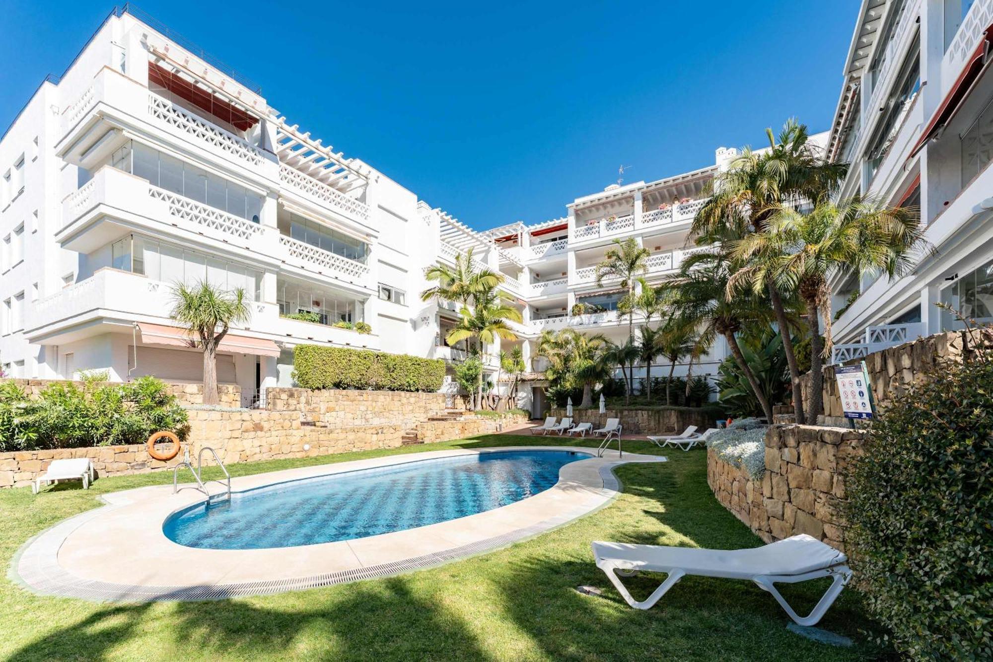 Appartement Canas In The Golden Mile With Private Parking, Perfect Location! *